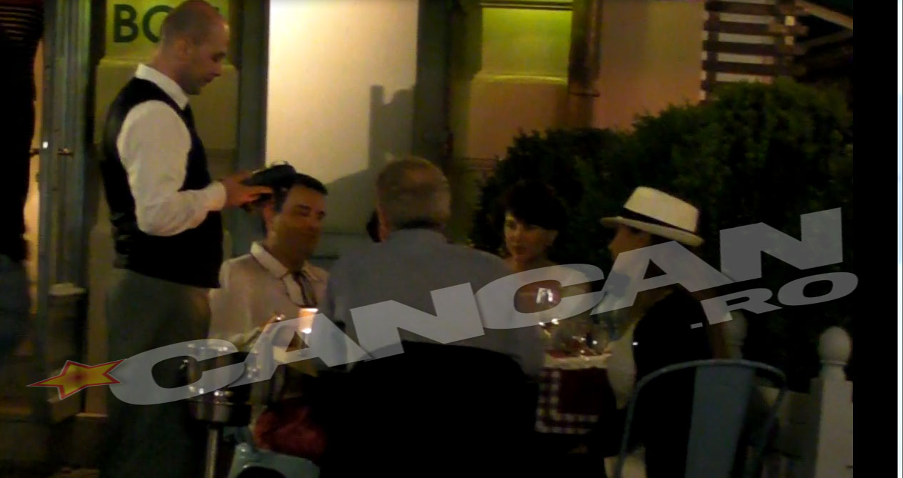 Lucian si sotia lui au luat masa cu prietenii