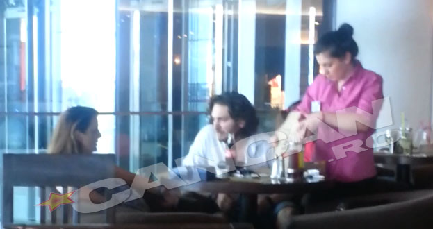 Florin nu a putut sa manance tot, dar a luat la pachet restul de pizza