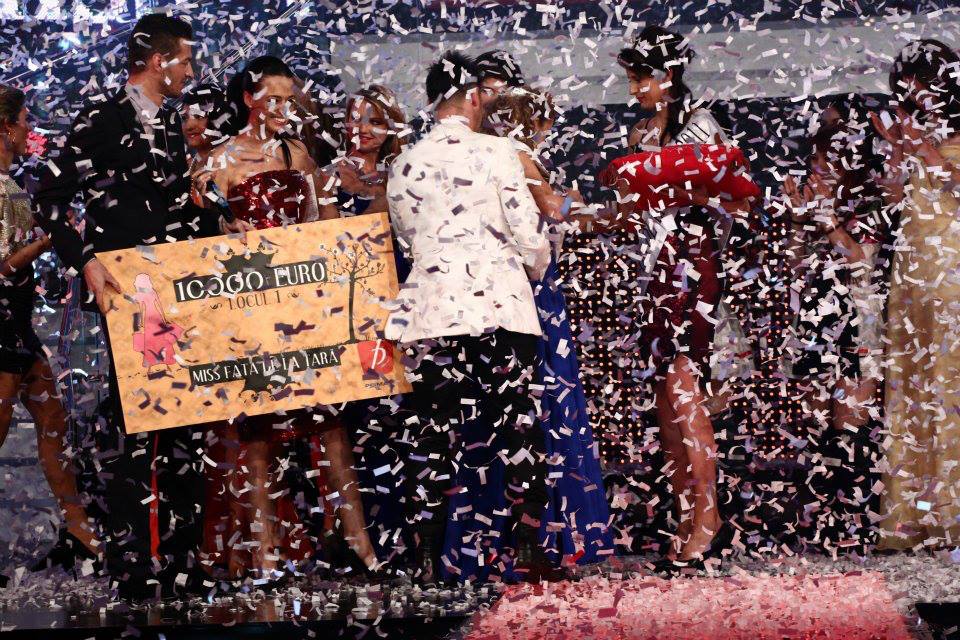 La concursul prezentat de Andreea Raicu, Nina a castigat 10.000 de euro