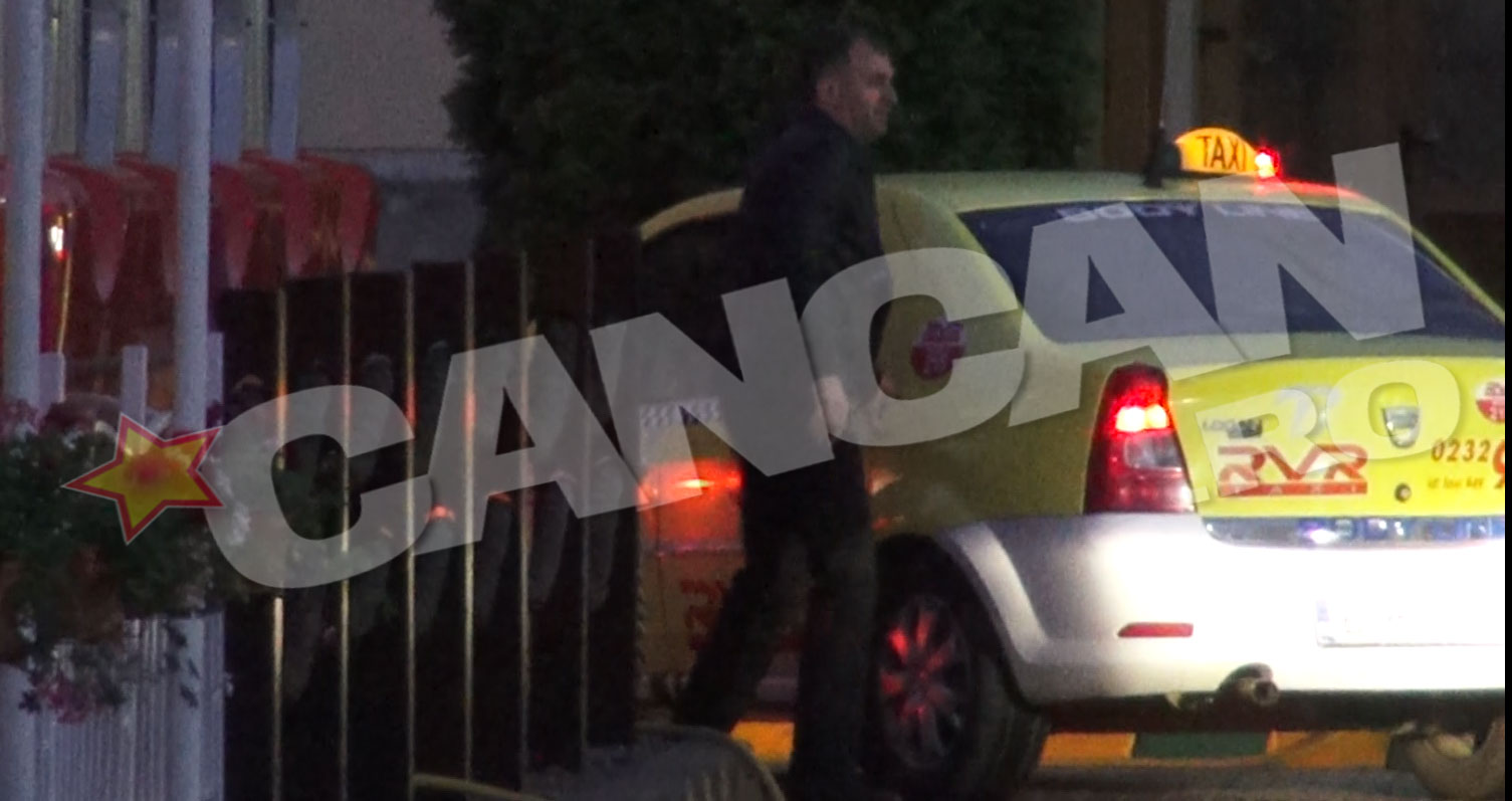 Catalin a urcat si el in taxi