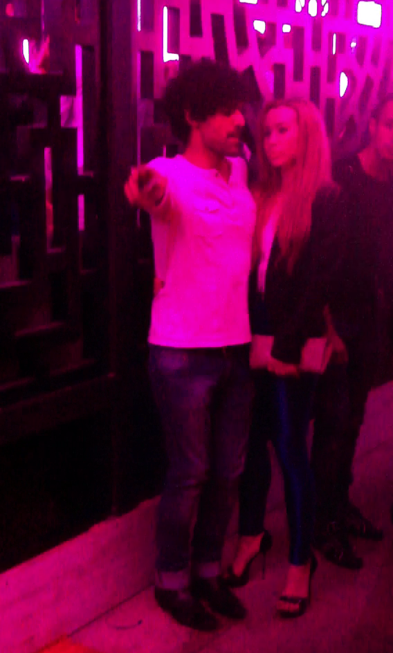 Blonda statea era extrem de apropiata de fostul concurent la Vocea Romaniei