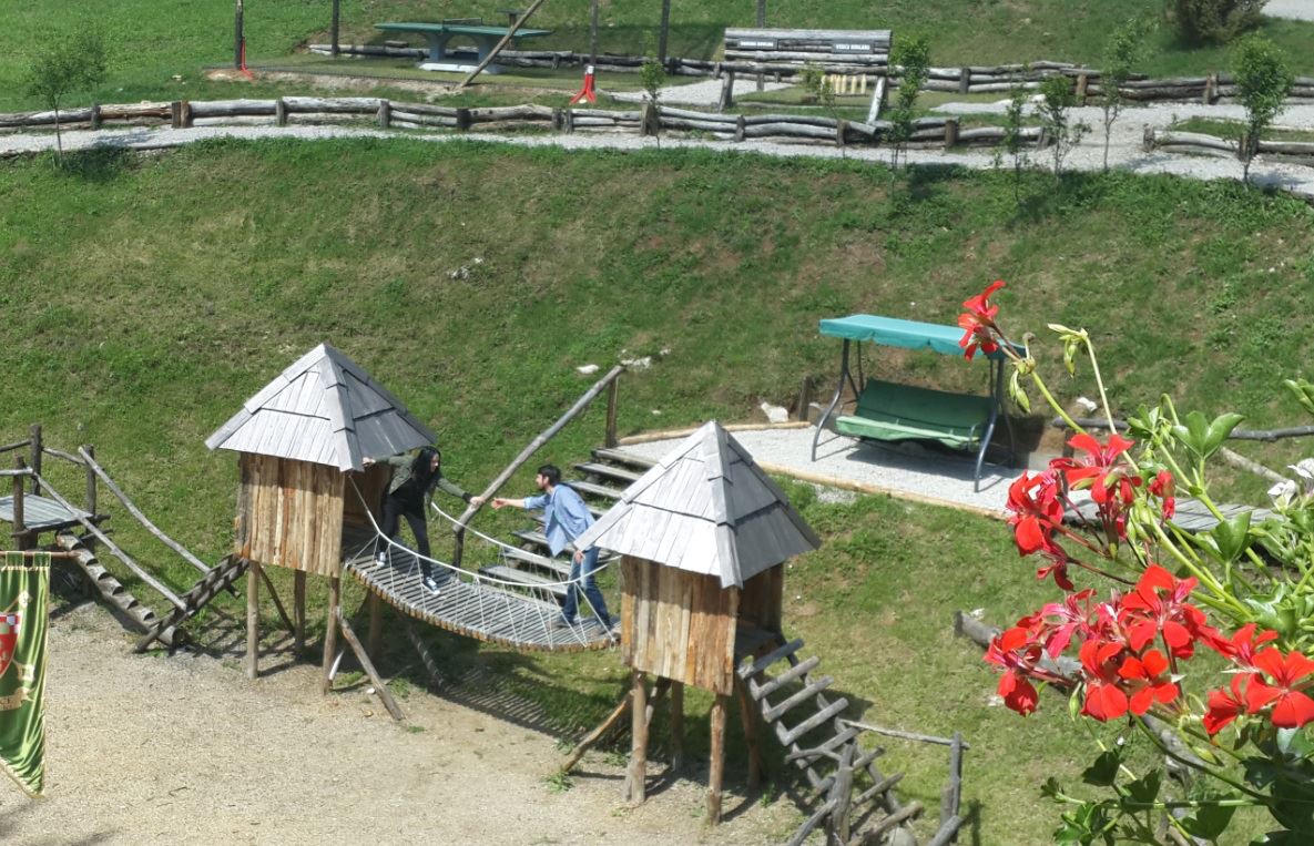 Andreea si Tuncay, intr-un parculet de distractii din Turcia