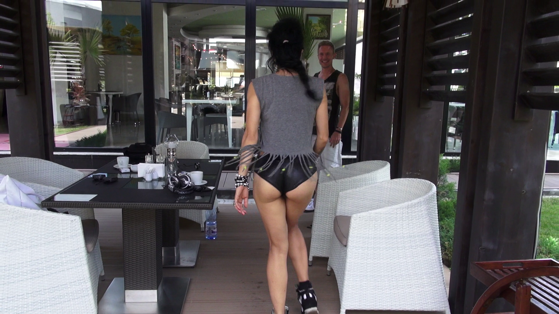 Norvegianul o invata pe DJ Wanda