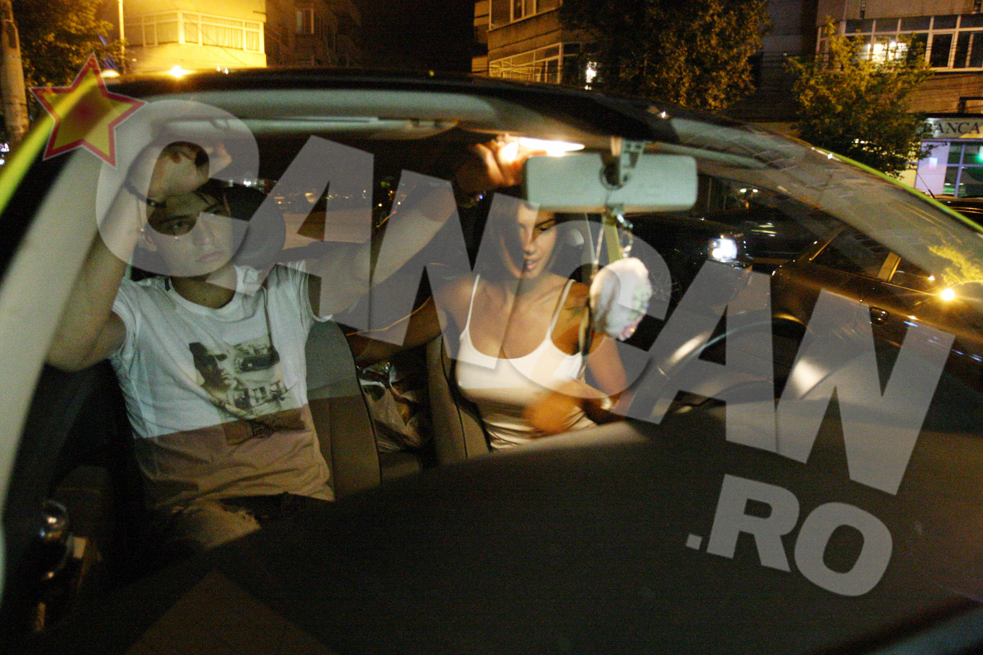 Dupa shopping, cei doi s-au retras catre casa