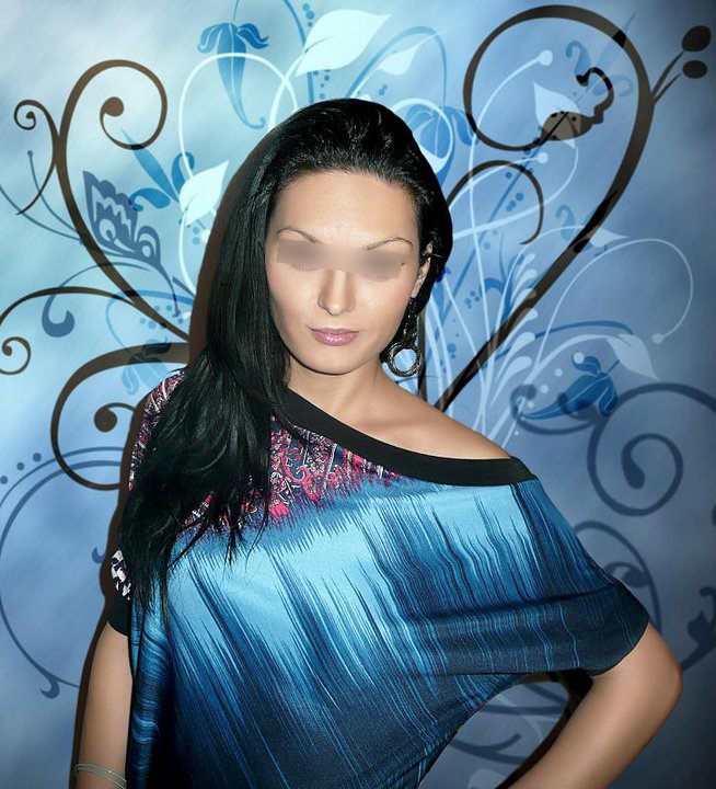 Ea este Adina, fosta sotie a lui Marcel Prodan