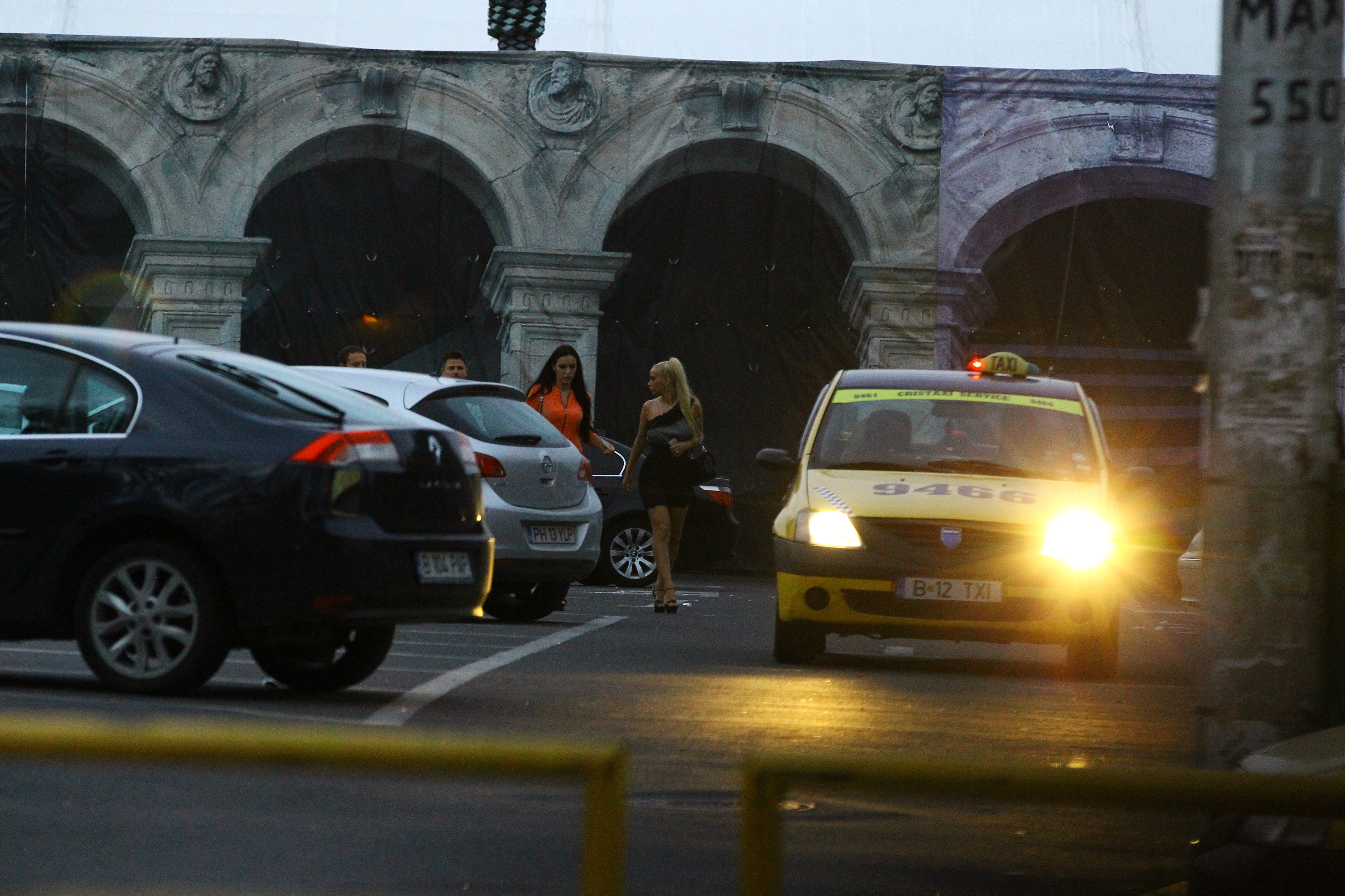 Simona Trasca a privit cu jind la masina lui Habtoor