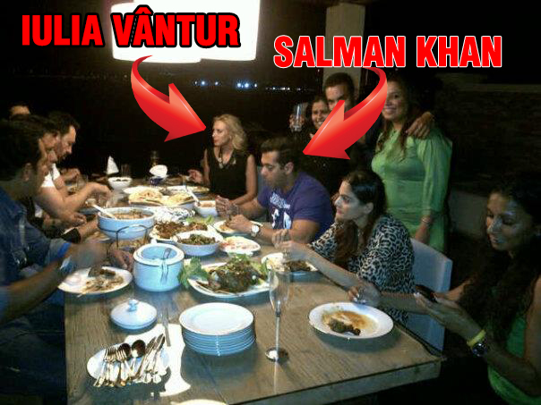 Iulia are o relatie foarte apropiata cu actorul Salman Khan, cu care petrece timp important atunci cand merge in India