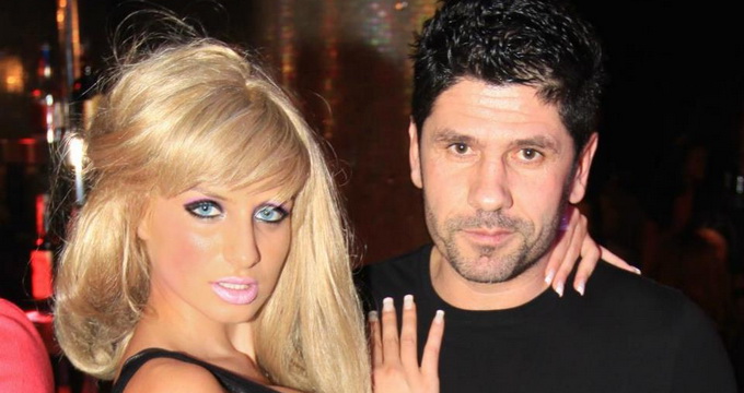 Blonda s-a mutat la Stelian Ogica tocmai pentru a scapa de presiunea parintilor