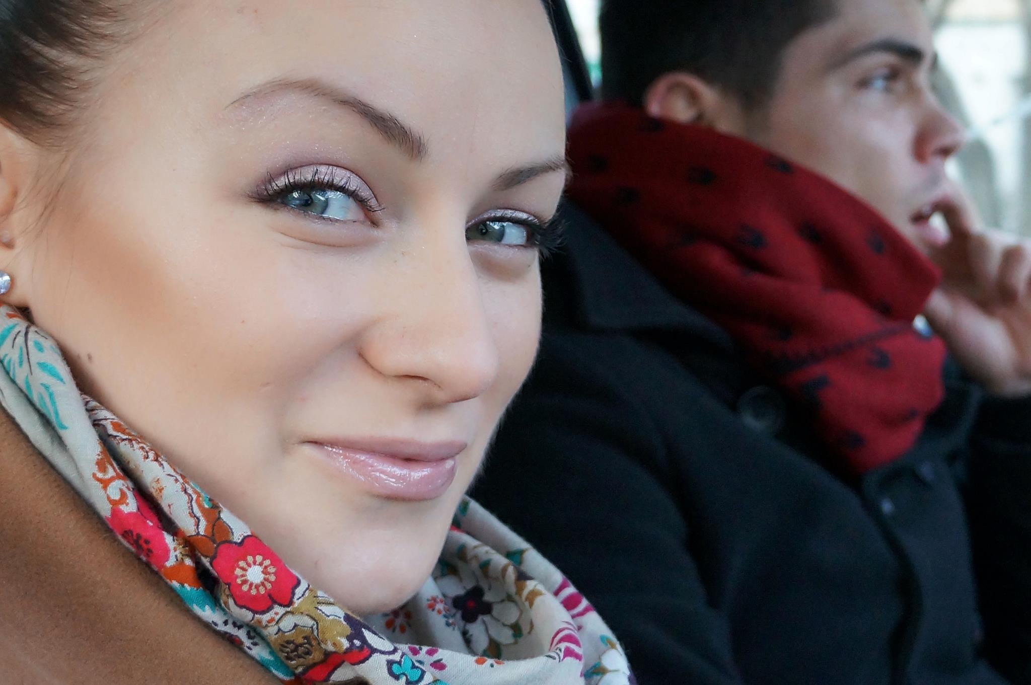 Gabriela si iubitul ei, George