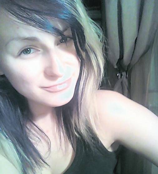 Asa arata in 2009 sora vitrega a 