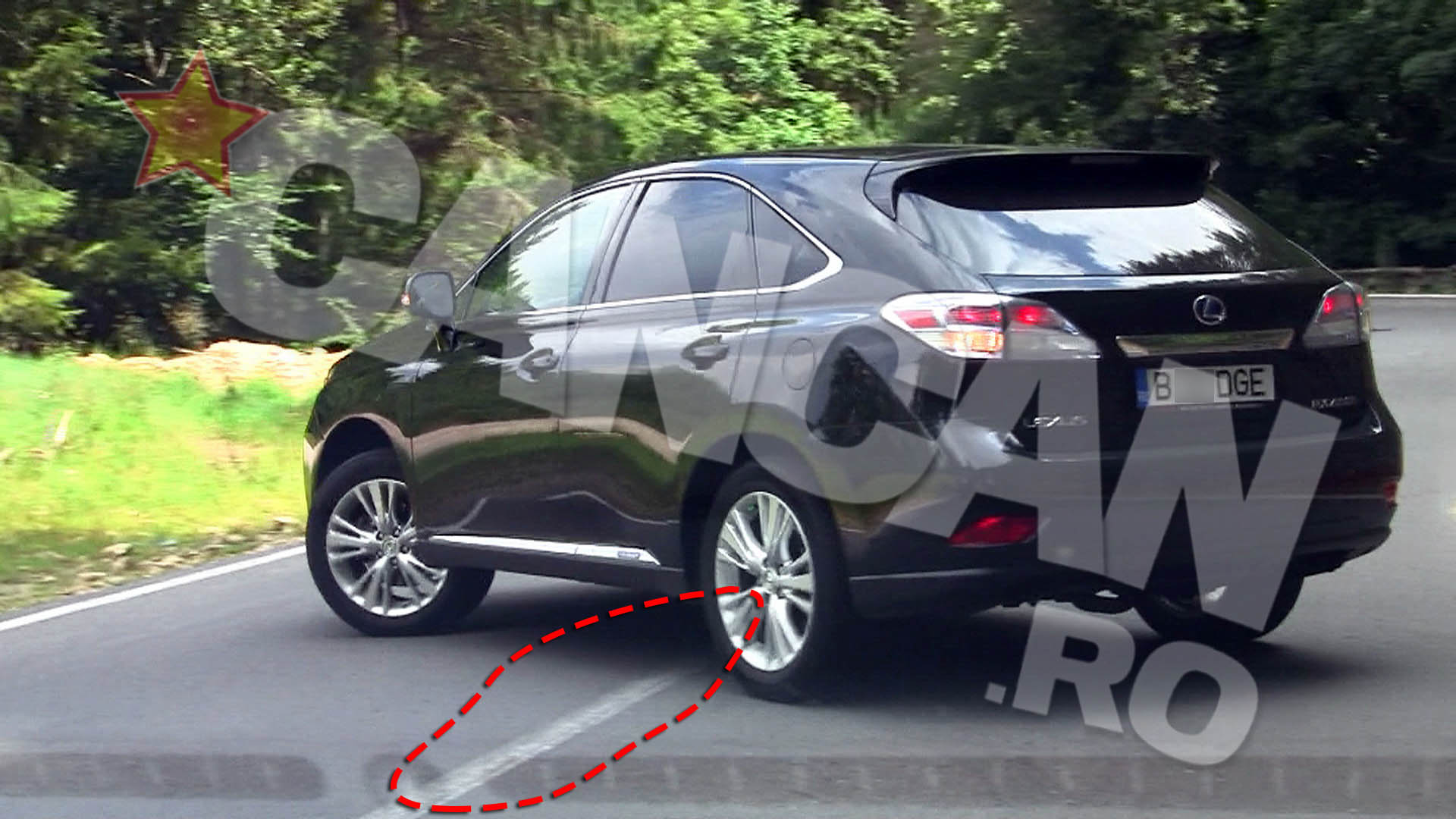 La un moment dat, chiar a intors pe linie continua intr-o zona cu vizibilitate redusa