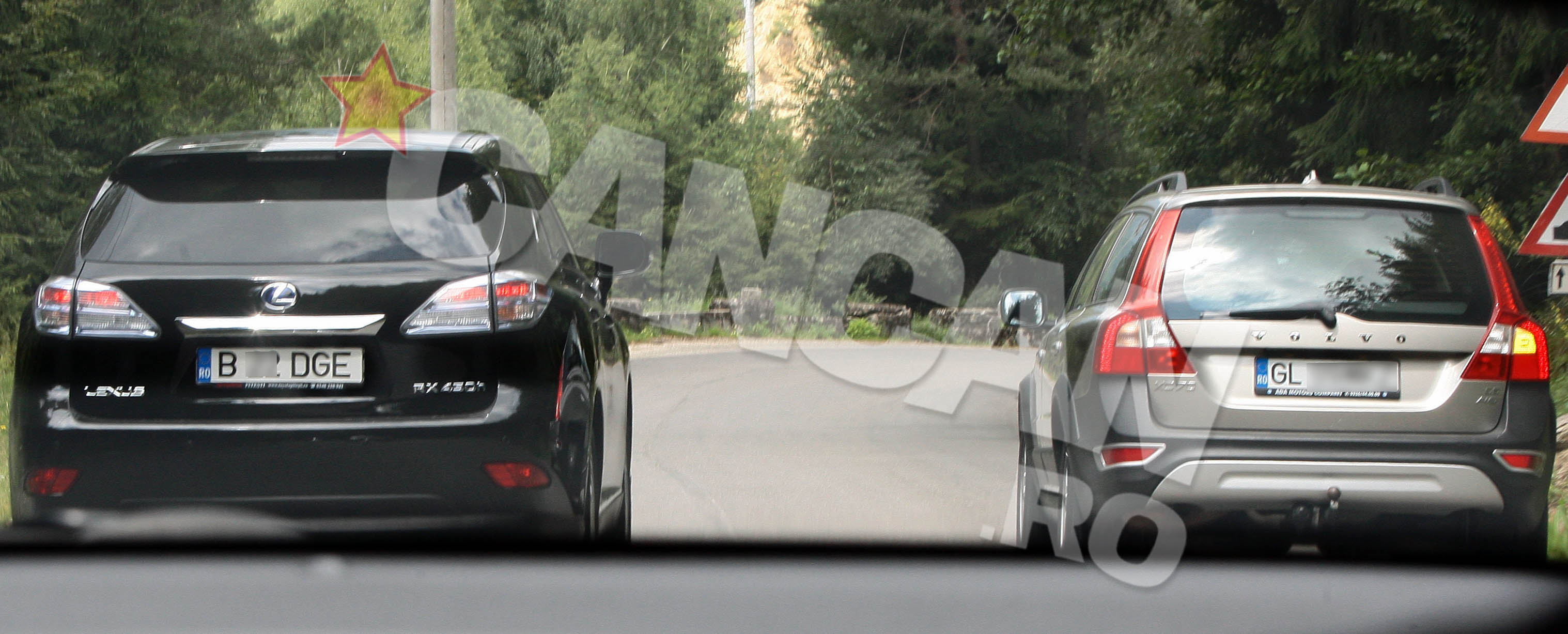 Dupa ce si-a umplut plamanii cu aerul racoros al diminetii, patronul a pornit intr-o cursa nebuneasca pe Transfagarasan