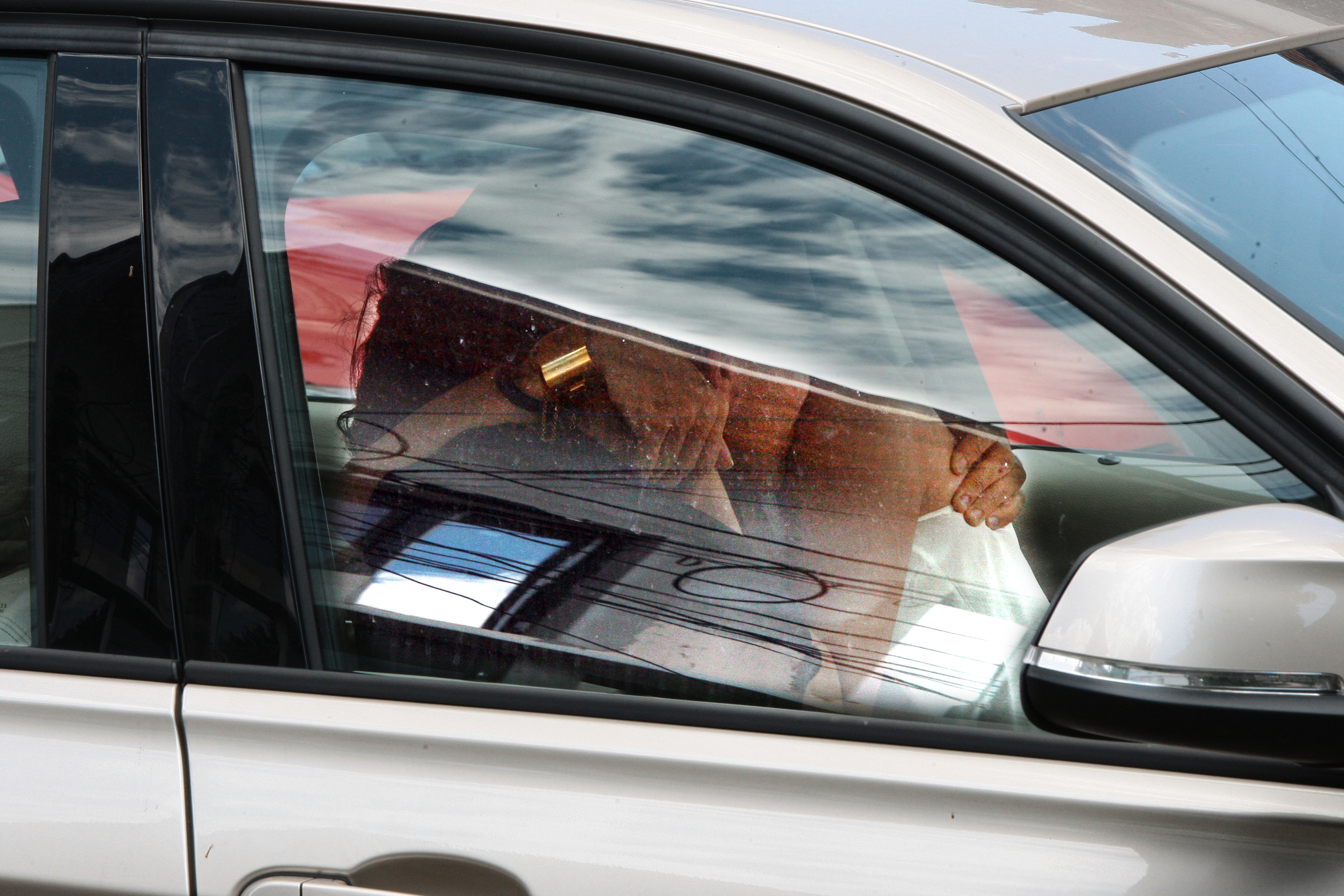 Inainte de vacanta, cei doi au fost fotografiati in tandreturi, in masina Andreei