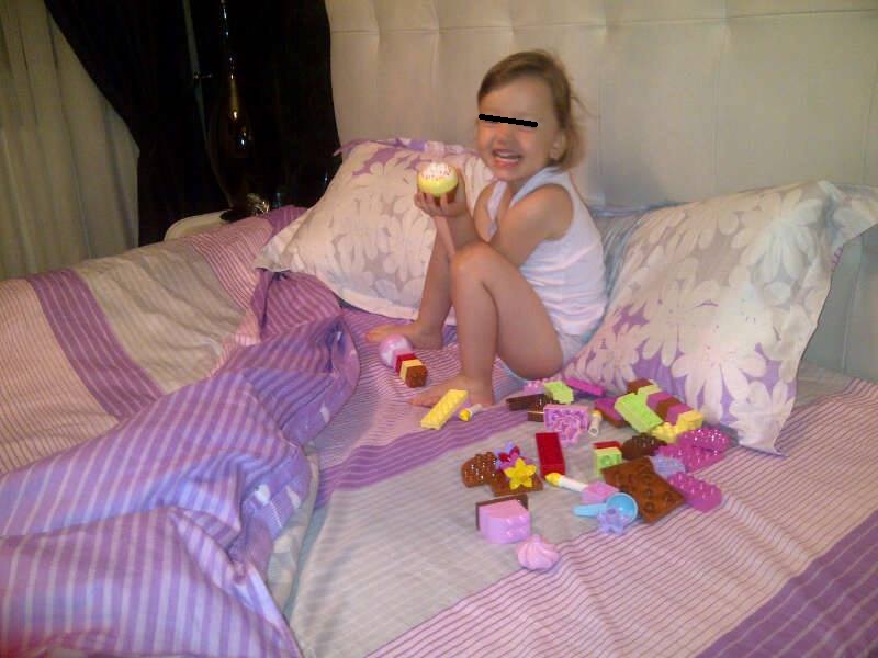 Celia a dormit in casa prezentatoarei tv