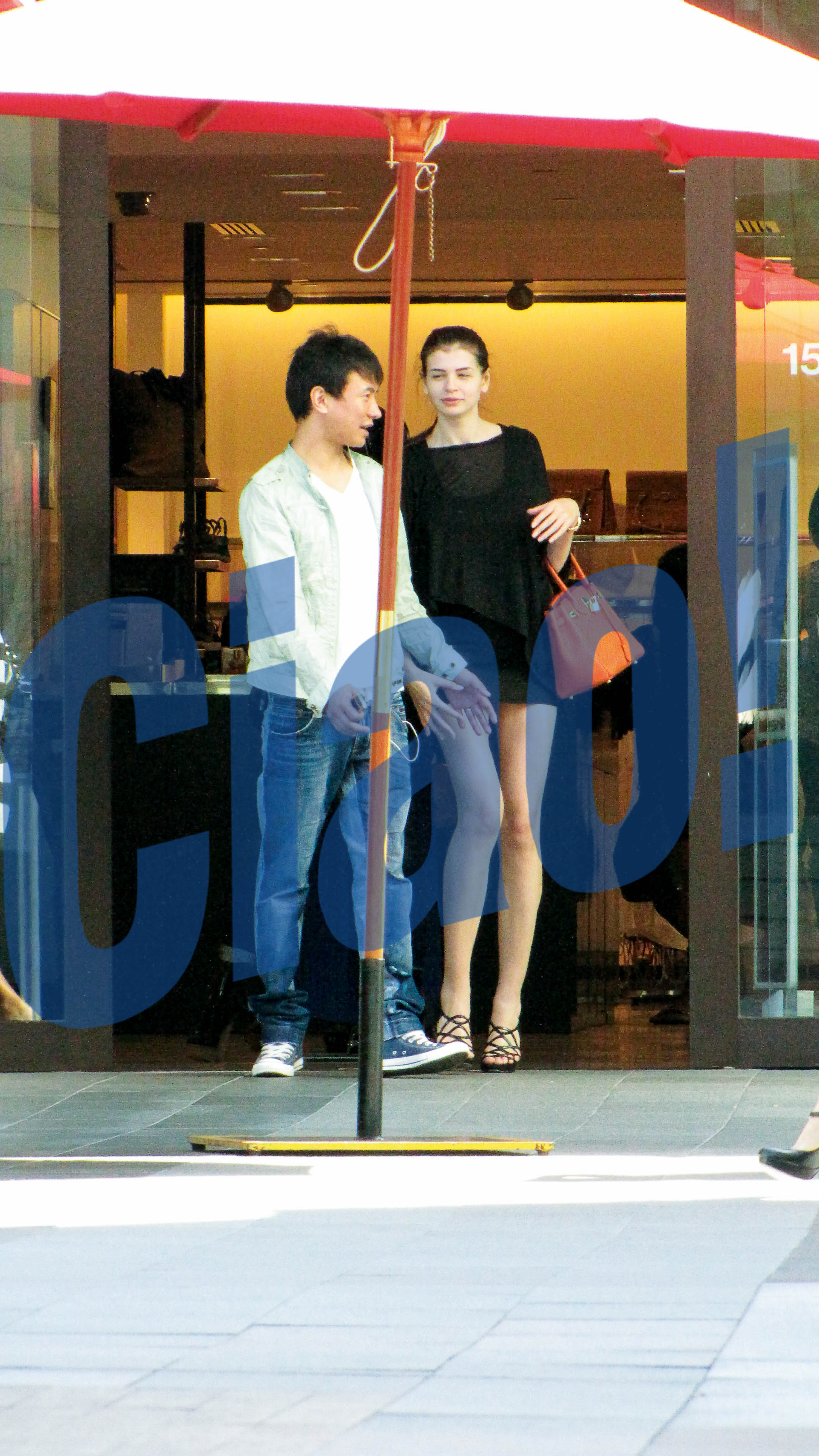 Monica Gabor si iubitul ei chinez