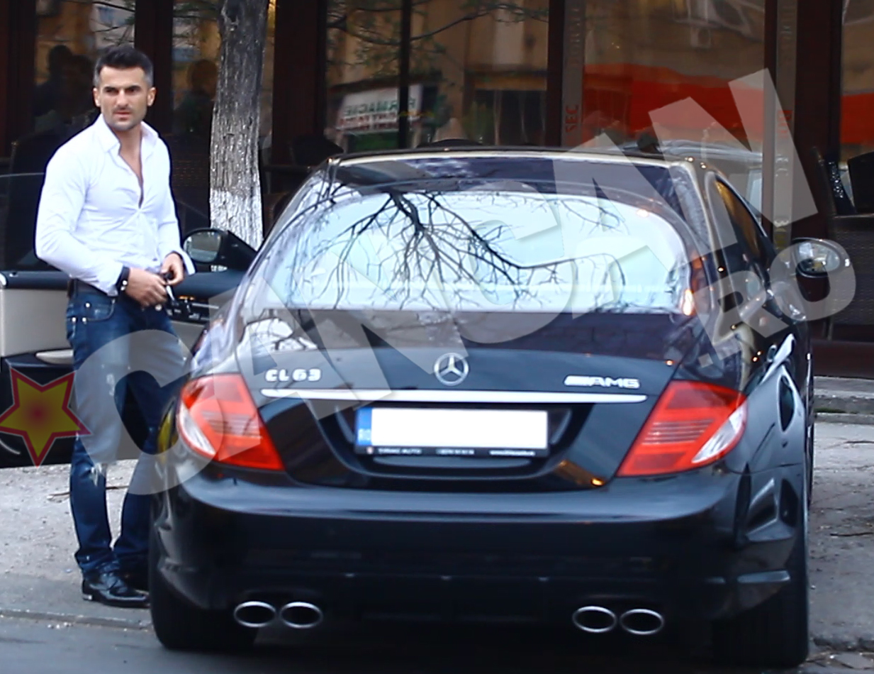 Iulian Dirnea are un atu important in arta seductiei - o limuzina de multe zeci de mii de euro