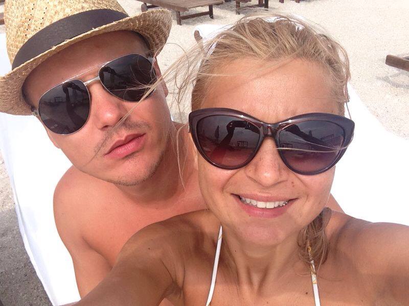 Actuala iubita seamana perfect cu Raluca Tanase