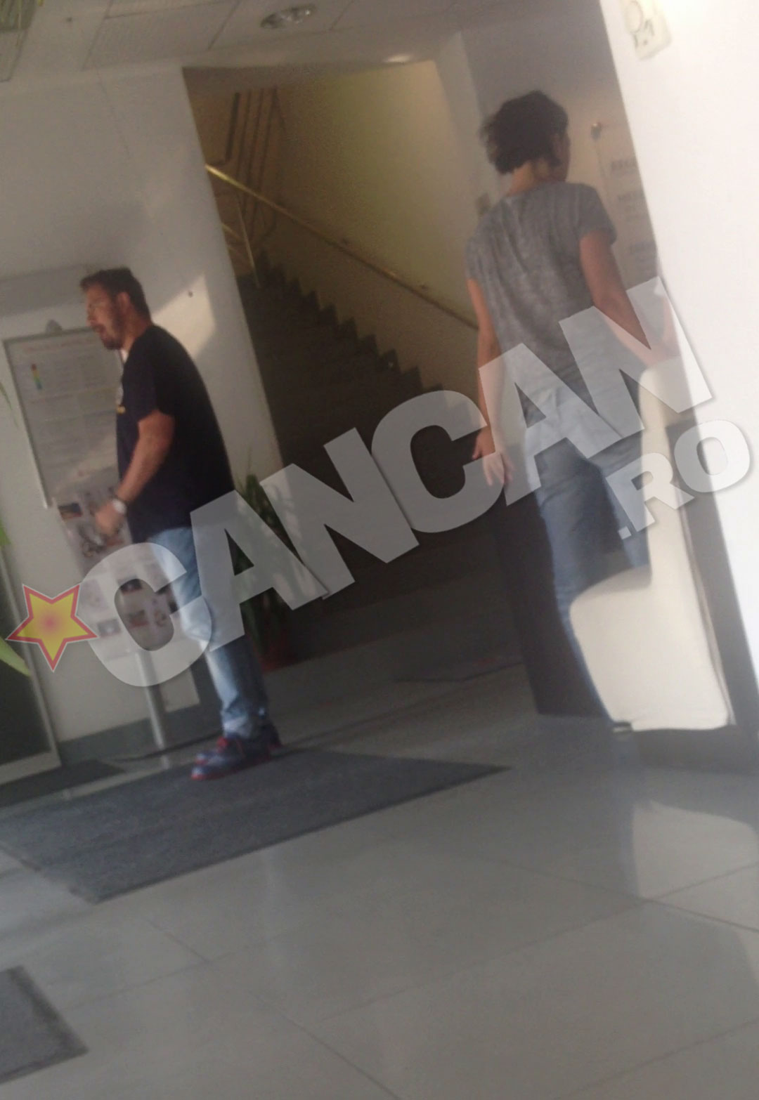 Horia Brenciu s-a plimbat minute in sir prin incinta spitalului
