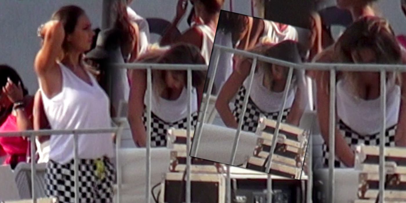 In momentul in care s-a aplecat spre geanta, blondei i s-a deschis larg decolteul