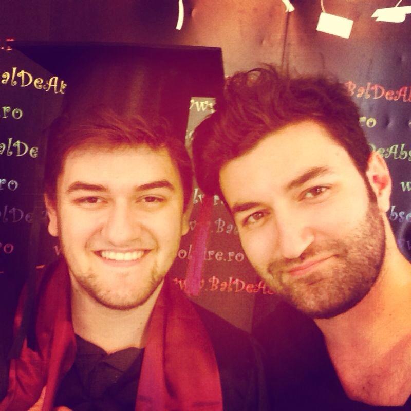 Filip pare a fi fratele geaman a lui Smiley