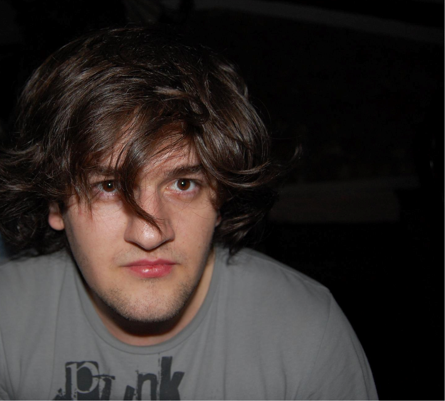 Filip pare a fi fratele geaman a lui Smiley