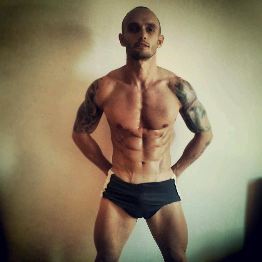 Valentin Busuioc practica fitness de la 13 ani