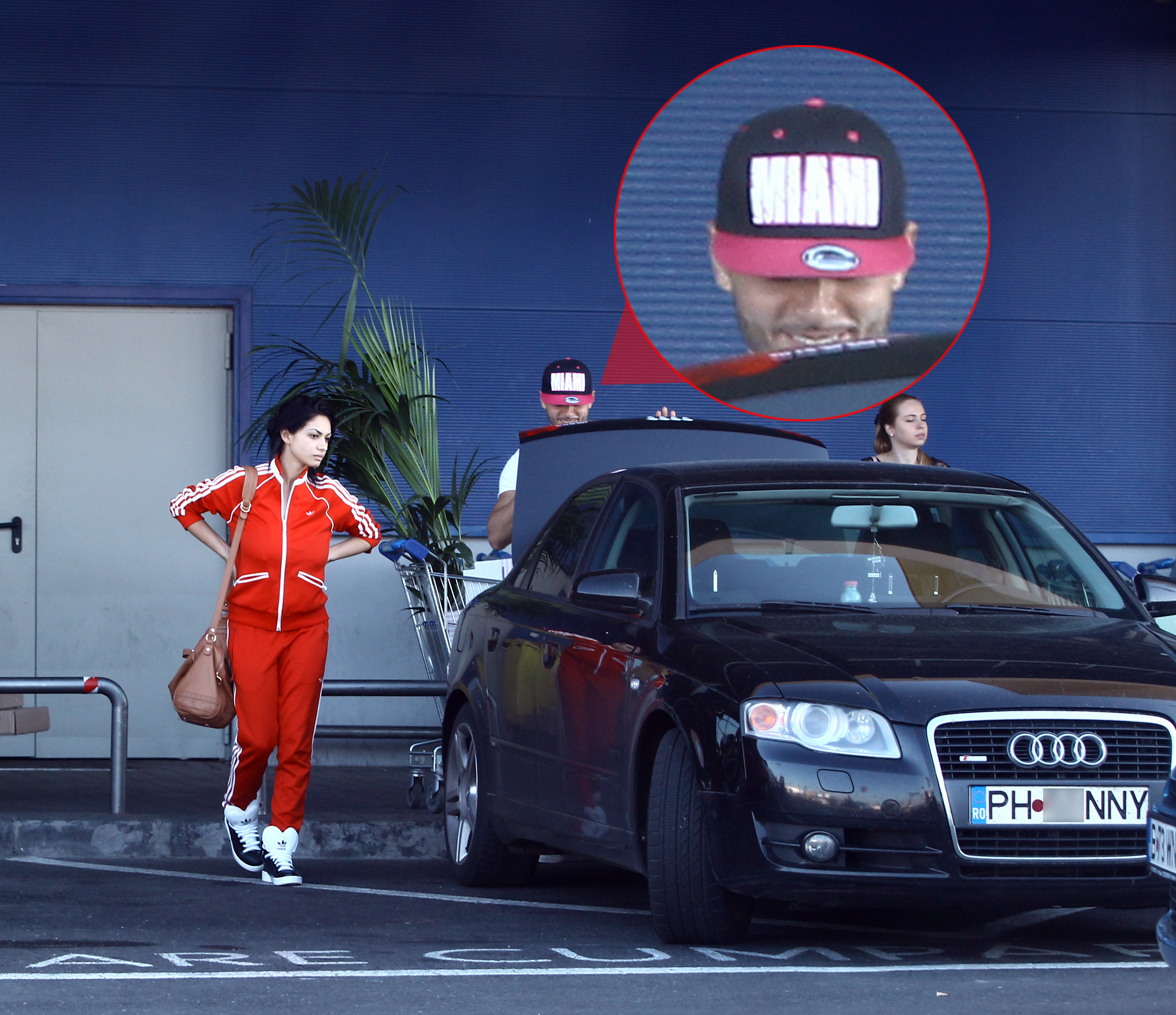 Dupa ce a terminat de mancat, focoasa bruneta a trecut cu mainile in buzunar pe langa iubitul sau si a intrat in masina