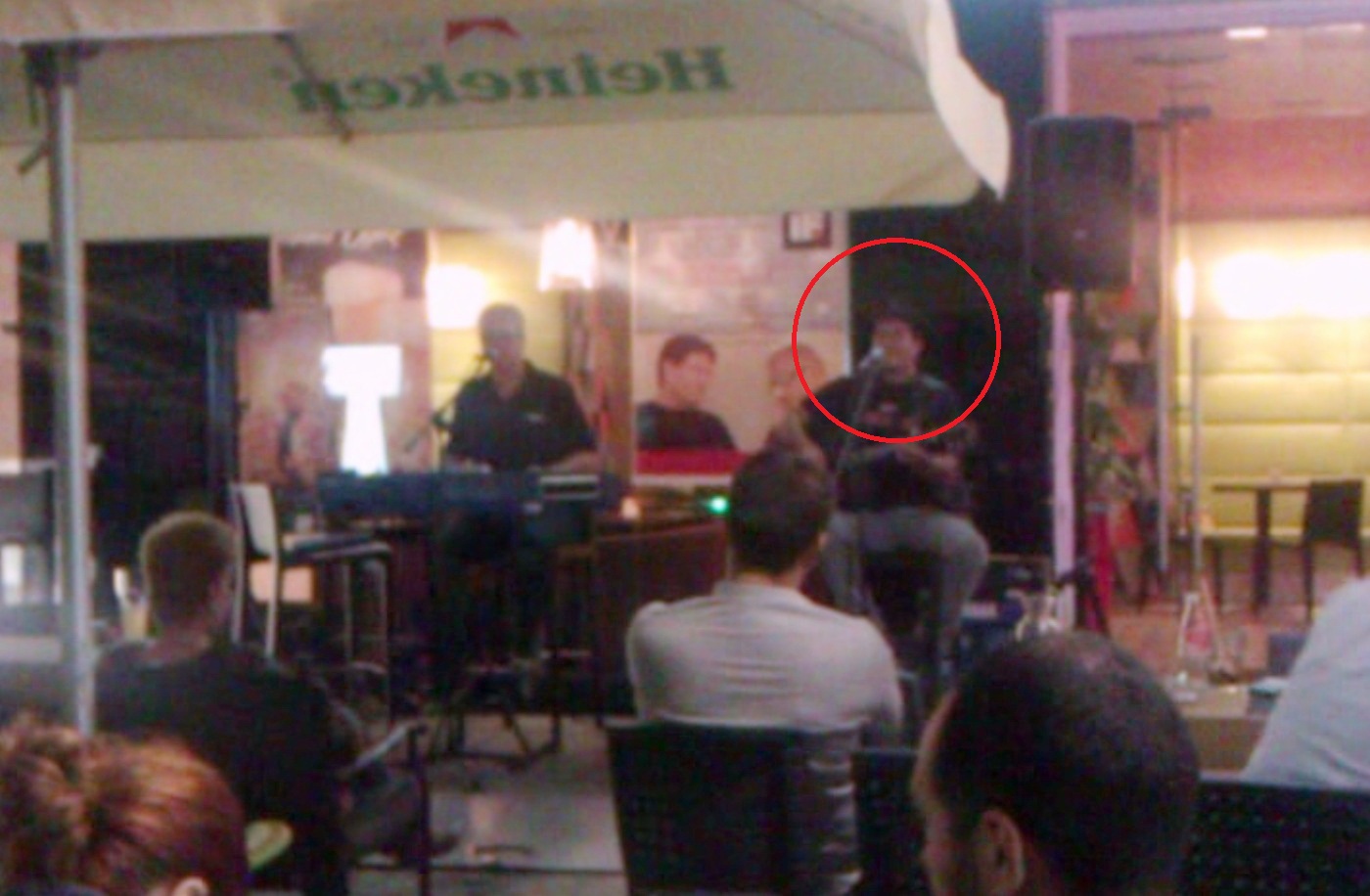 Radu Pietreanu a sustinut un concert in Centrul Vechi