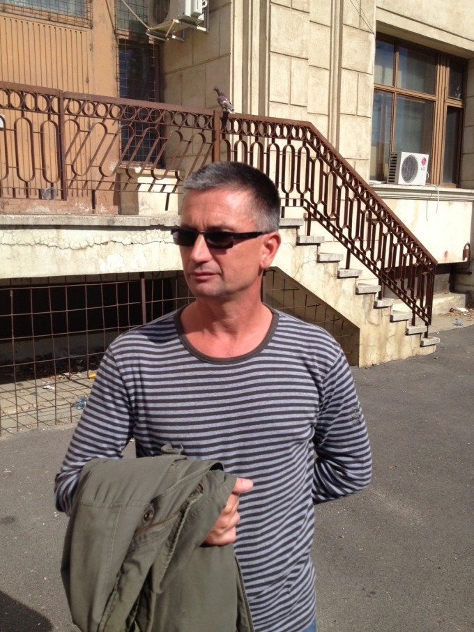 Octavian Sandu, martorul cheie în acheta deschisă după ce Ionuţ Anghel a fost găsit fără suflare în zona lacului Tei. Teoretic, băieţelul a fost muşcat de maidanezi. Rămâne însă de văzut cum se va termina cazul