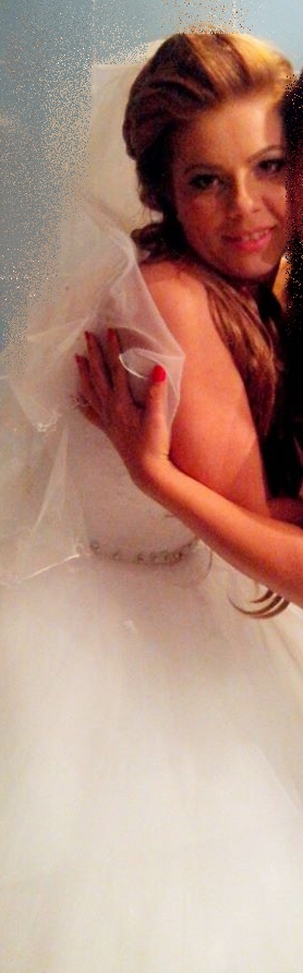 Lavinia a fost singura la nunta surorii sale