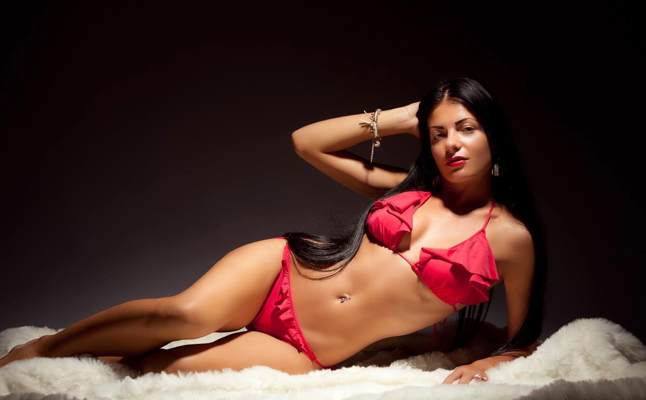 Antonela are 21 de ani si e din Satu Mare