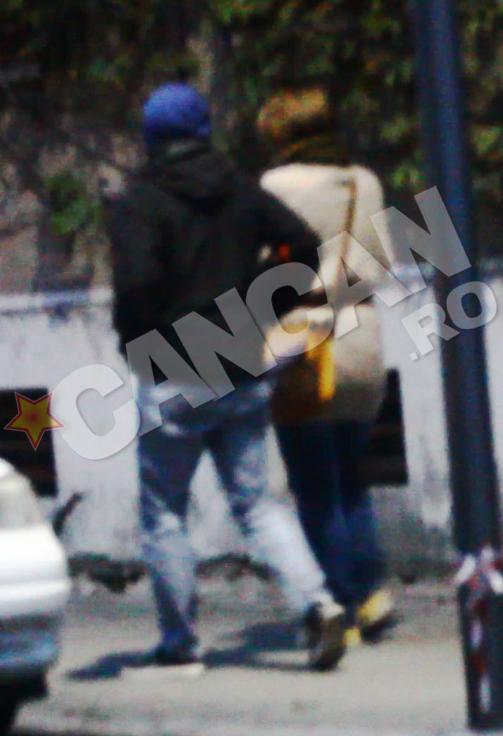 Cei doi au luat cina intr-un reastaurant din zona Romana a Capitalei, iar dupa Dani a condus-o la masina lui si apoi acasa