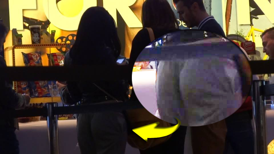 Adelina si-a lucrat posteriorul la sala de fitness timp de un an