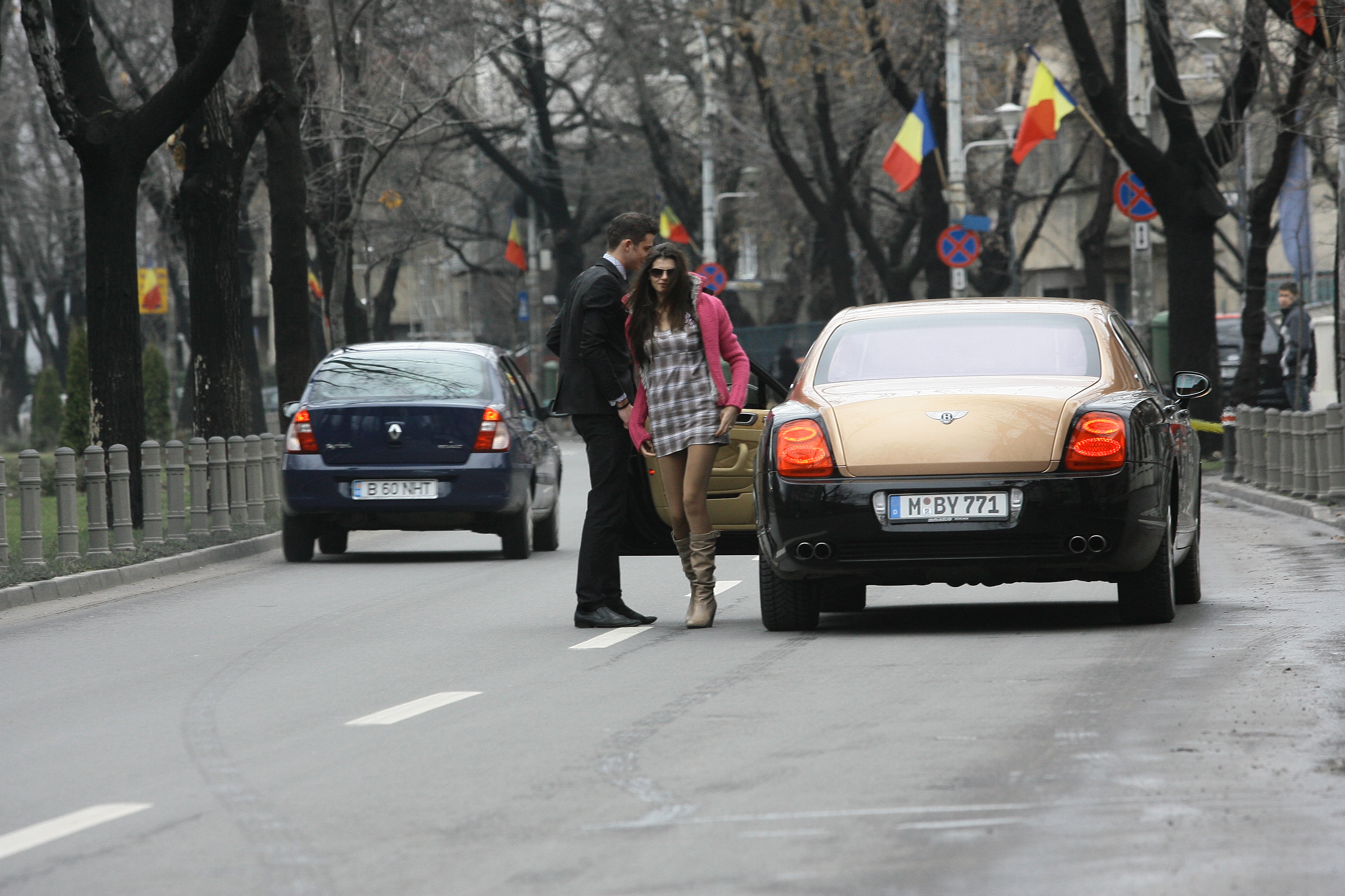 Timp de doi ani, Monica nu a iesit din casa fara sa fie insotita de soferul ei