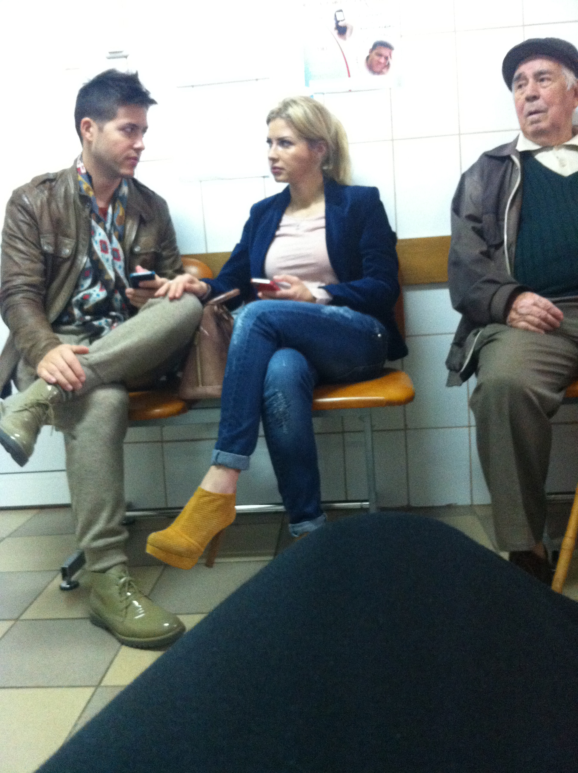 Jorje si sotia sa au stat cateva ore la rand, pentru a intra la medicul de familie