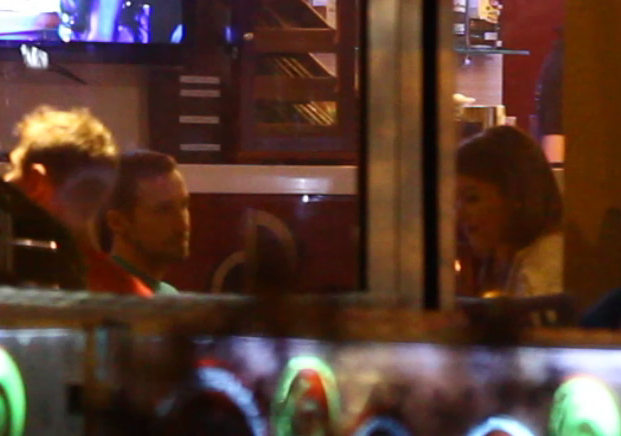 Dani Otil a iesit la o cafenea cu o bruneta atragatoare