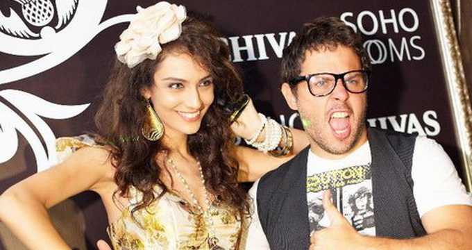 Artistul a gasit imediat inlocuitoare Antoniei