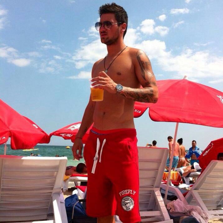 Desi i se crease o imagine de tantalau, fotbalistul neaga orice intamplare punand totul se seama colegilor sai