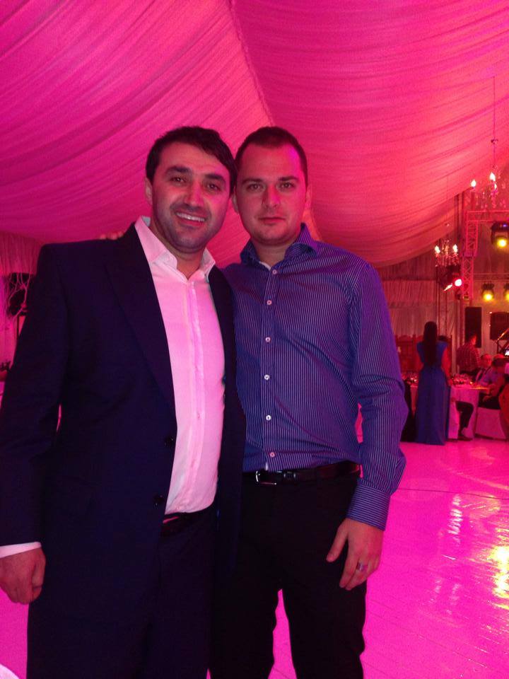 Gabi Badalau a lipsit de la nunta fostei sale iubite insa l-a trimis pe bunul sau prieten, Lutu