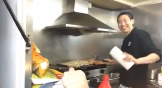 El ii va gati manelistului