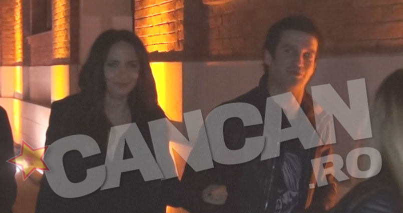 Adelina a stat mereu aproape de sotul ei si l-a tinut de cot