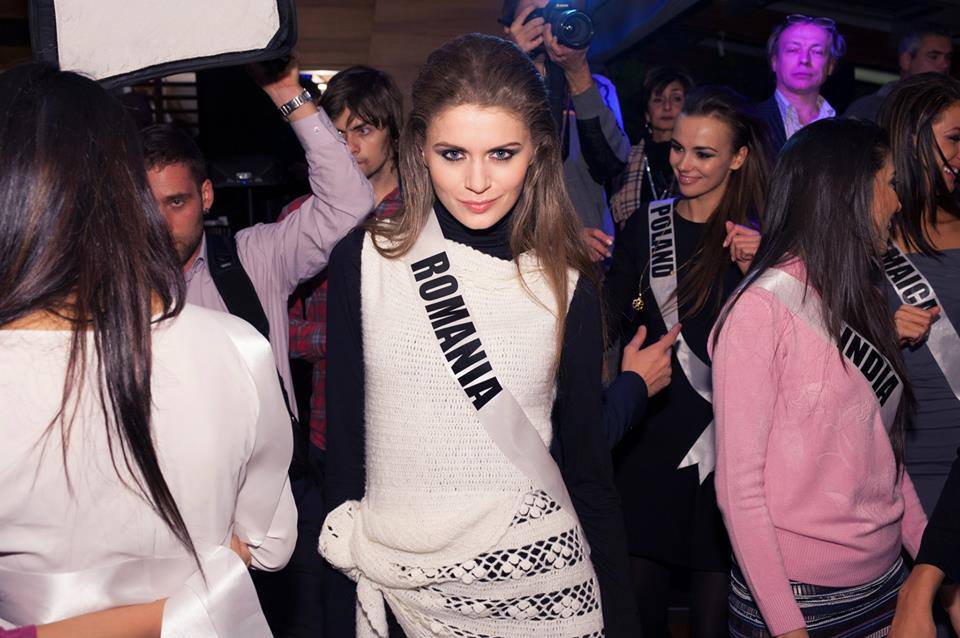 Roxana e deja la Moscova si va participa la finala Miss Universe 2013