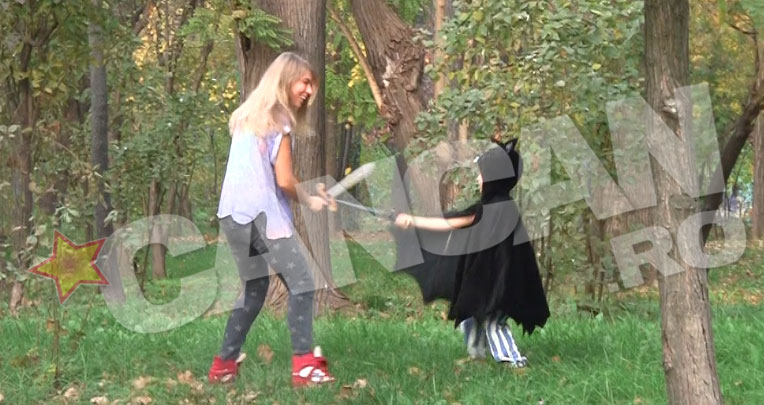 Corina a fost atacata de