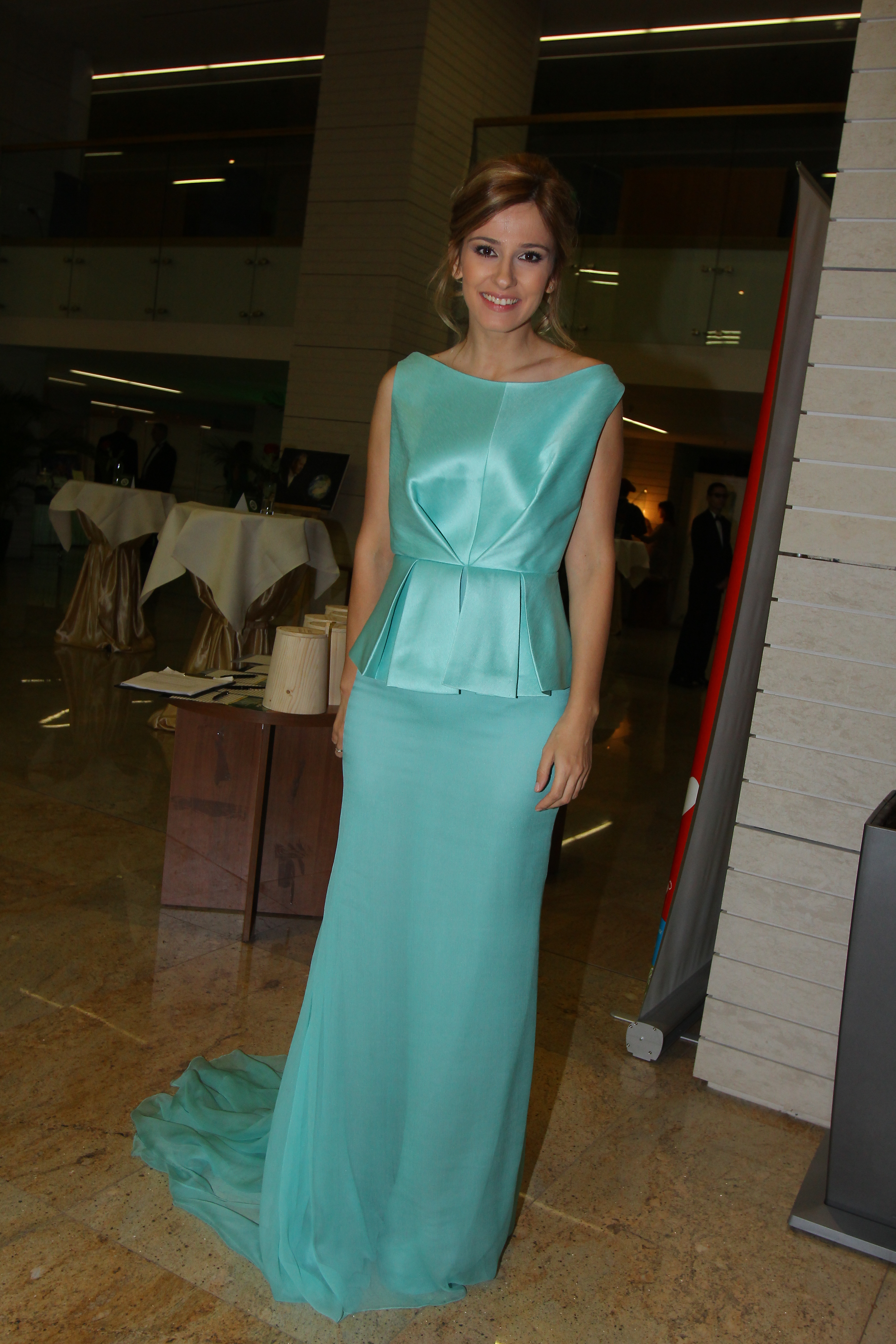 Dana Rogoz a lasat la vedere primele semne cu burtica