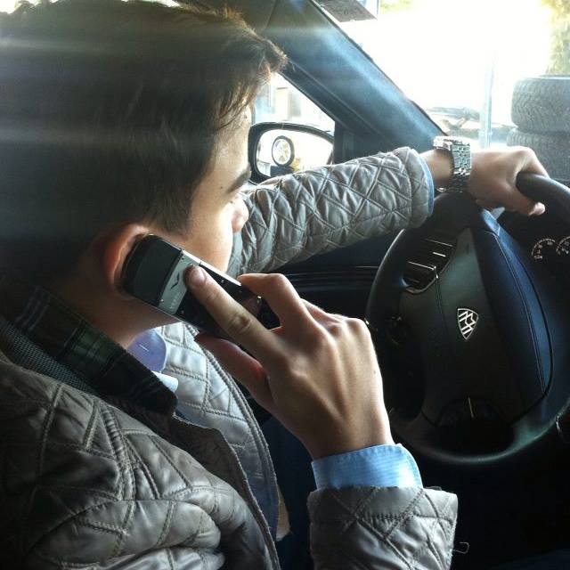 Lui Franco ii plac lucrurile scumpe, de la telefone si ceasuri de firma, la masini de lux