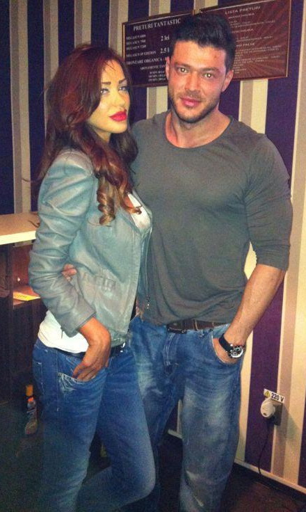 Mesajul pe care Victor i l-a trimis Andei pare sa fi starnit furtuna in sanul proaspetei familii Slav