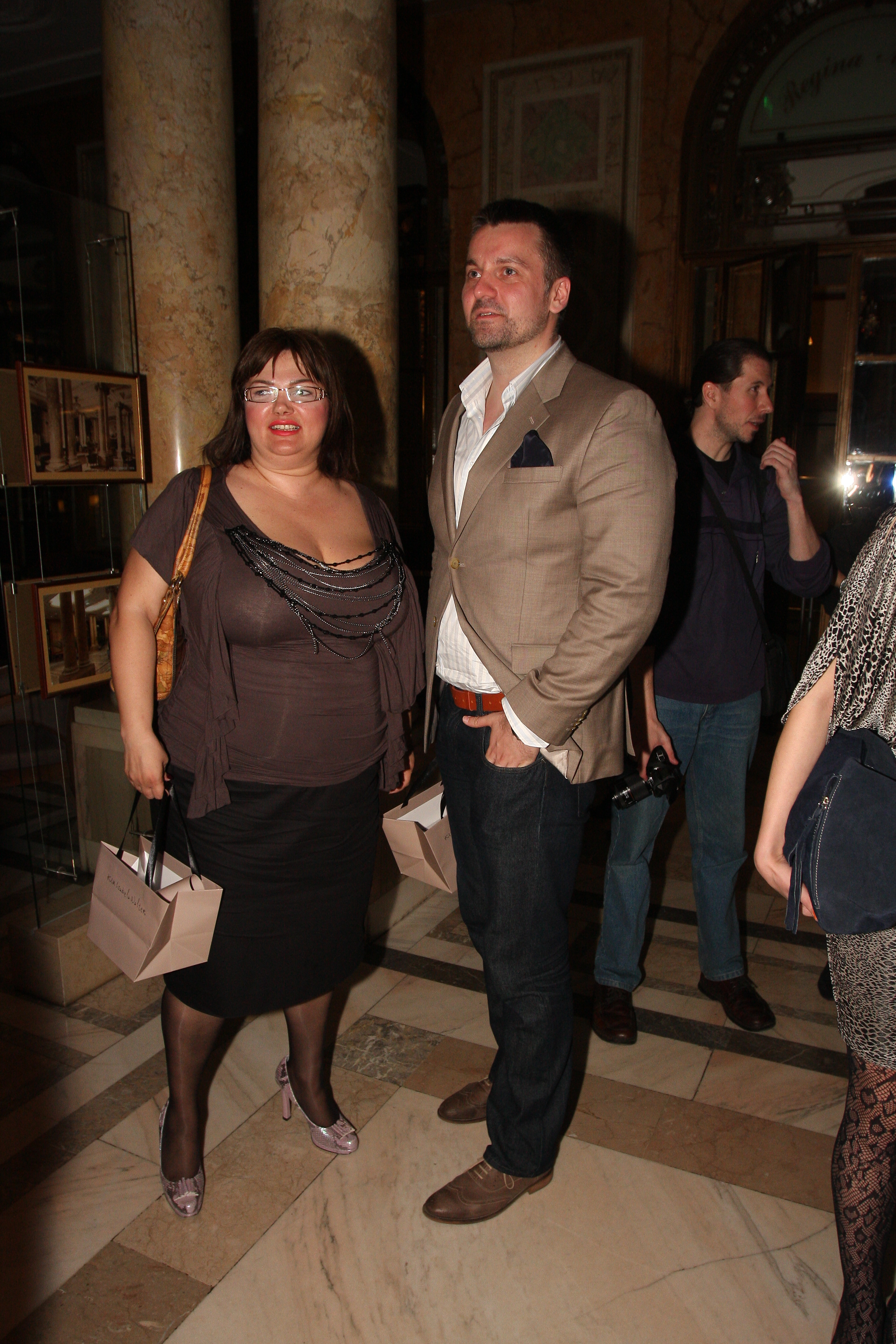 Ozana alaturi de avocatul Ionascu