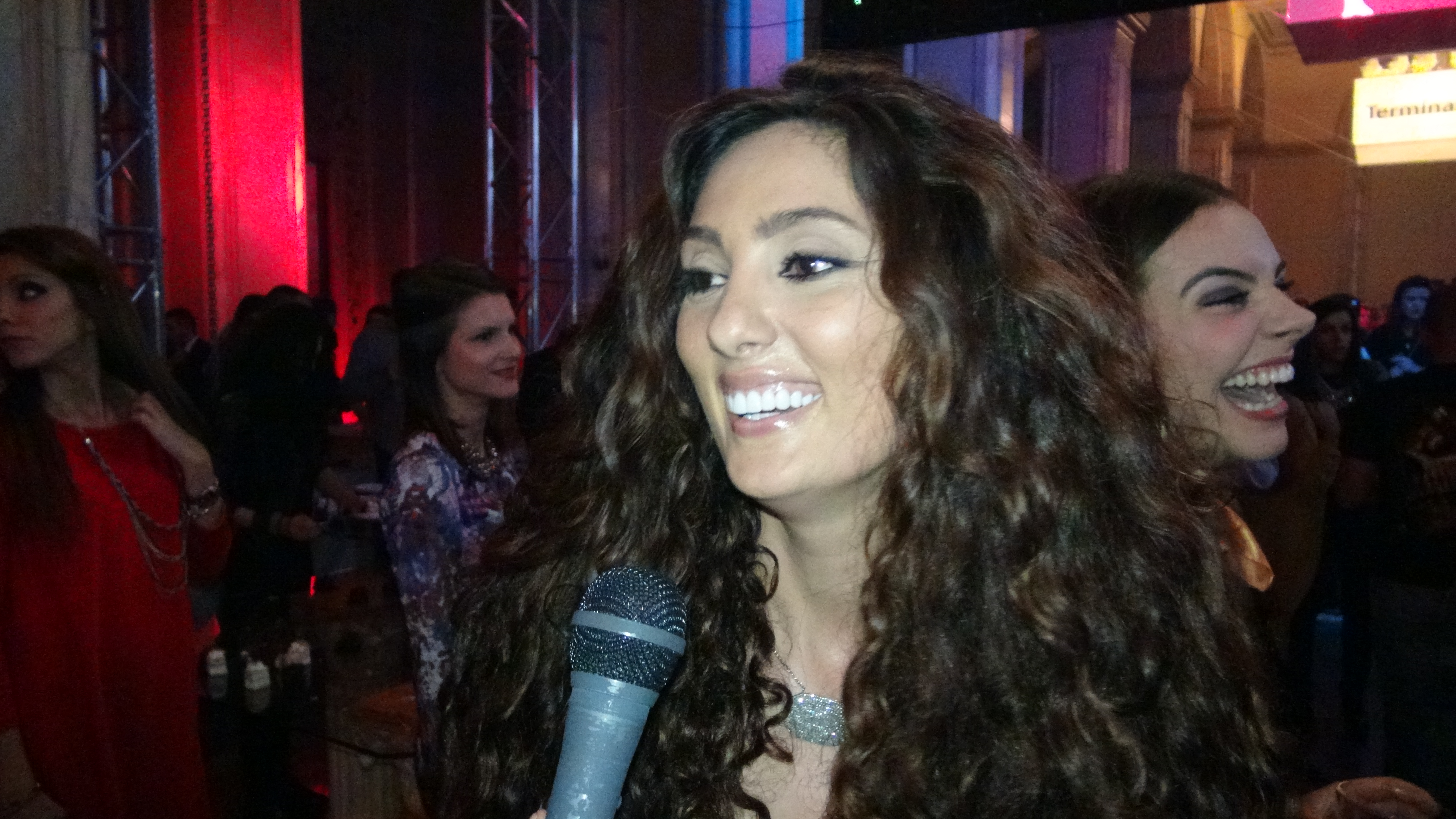 Solista asteapta cu nerabdare premiera primului ei lung-metraj cu rol principal