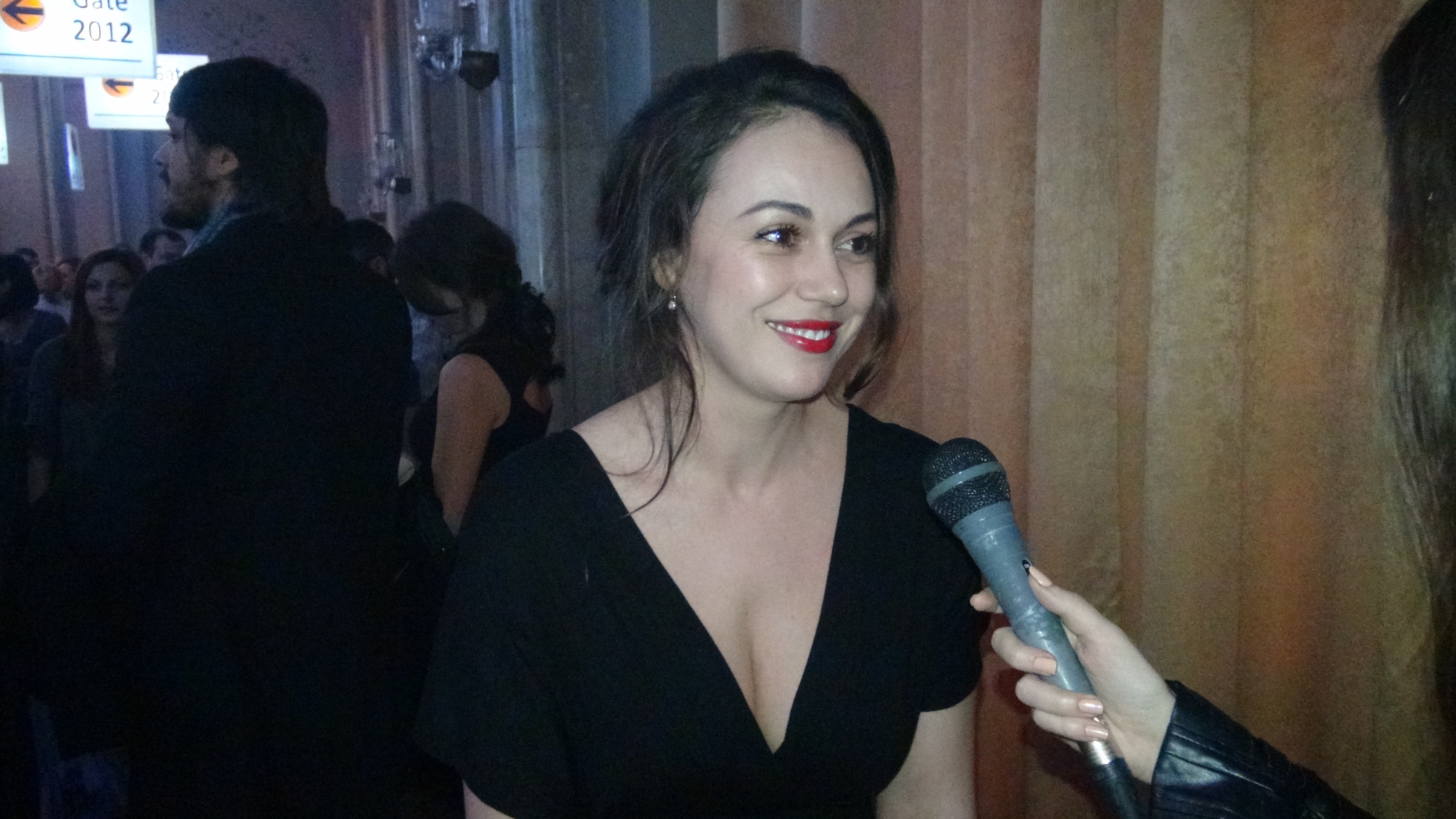 Fosta colega de trupa a Nicoletei Luciu a devenit de curand mamica unei fetite