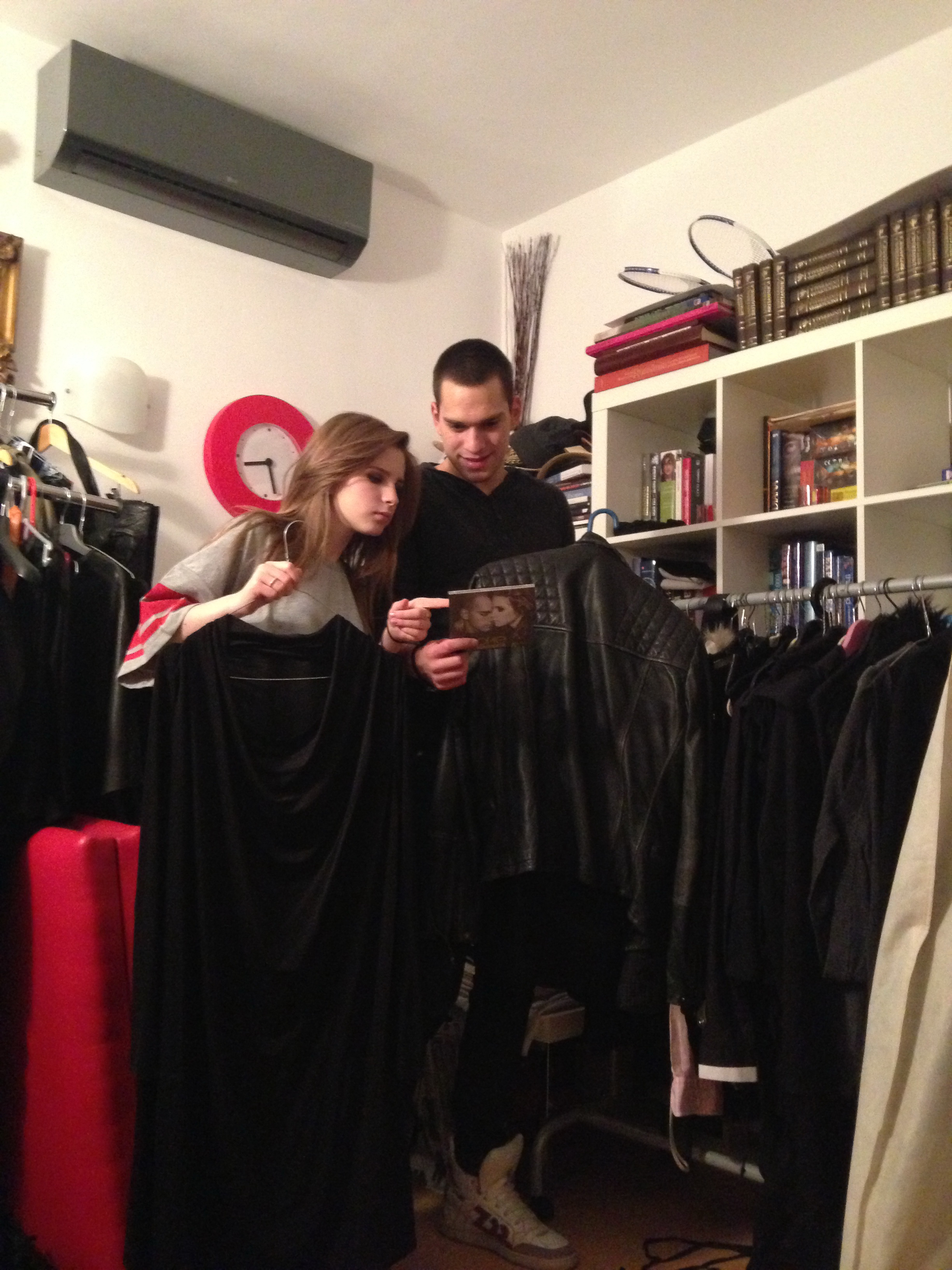 Criss si Vlad au probat zeci de tinute